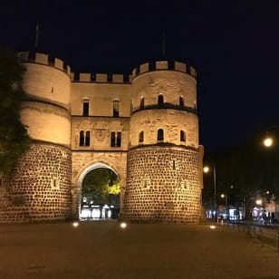 Geister-Tour Colonia: un tour di scoperta in una città infestata