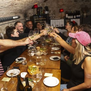 Barcelona: Wine, Tapas & Theatre: A Playful Wine Tasting