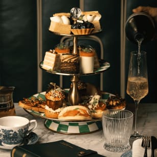 Japanische Tapas-Style Afternoon Tea