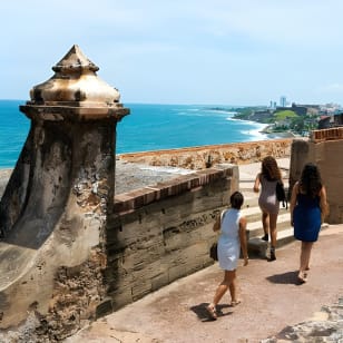 Historic Old San Juan Walking Tour with El Morro Entry