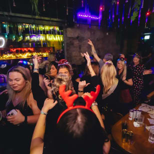 OLD SKOOL BINGO: WINTER FEST – Manchester