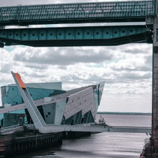 Hull Audio Tour: Ships, Streets & Stories of the Maritime Metropolis