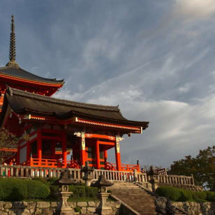 京都：ガイド付きウォーキングツアー＋清水寺＆高台寺入場
