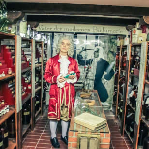 Farina Parfümmuseum Colonia: visita guidata in pubblico con costumi storici