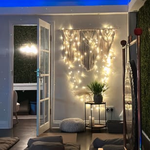 Festiva Indulgencia Angélica a la Luz de las Velas & Baño deSonido con Infusión  de Aromaterapia & Meditación Reiki