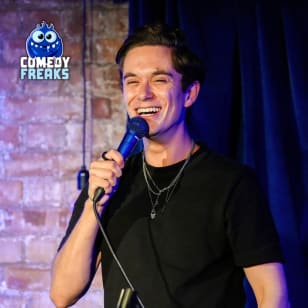 Comedy Freaks - Espectáculo de comedia de los viernes