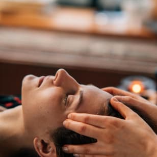 HEAD SPA IMPERIAL (head spa + pressoterapia + galleggiamento) - 90 minuti