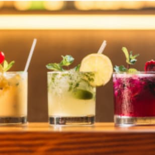 Mixology 101: The Art of Cocktails in LA