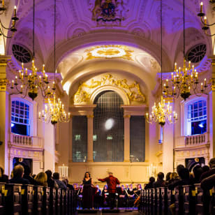 Mozart and Moonlight Sonata bei Kerzenschein