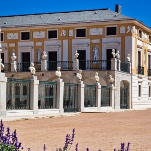 Casa del Labrador