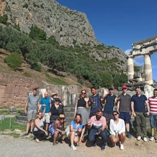 ΔΕΛΦΟΙ: Ολοήμερη ηχητική ξενάγηση VR από την Αθήνα