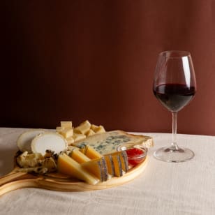 Aperitivo español y clase de corte de jamón