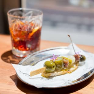Degustación de Tapas gourmet en La barra de Fondillón