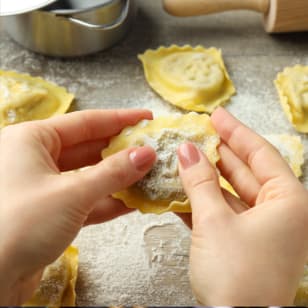 Elaboración artesanal de raviolis - DC