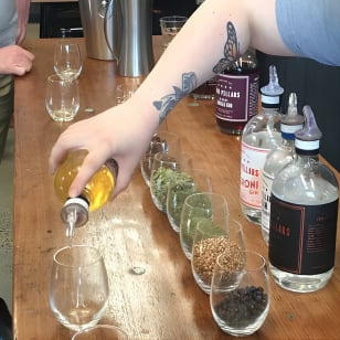 Excursión en grupo reducido por el valle del Yarra: vino, ginebra, sidra y mucho más.