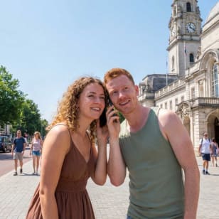 Cardiff Audio Tour: Cathedrals, Courtyards & Campus Legends