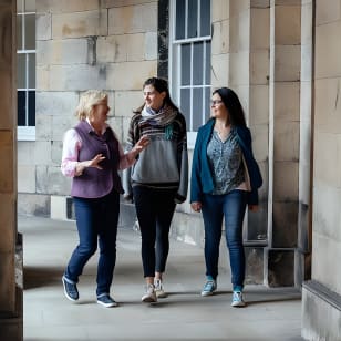 Highligts & Hidden Gems con una guida locale: il meglio di Edimburgo in un tour privato