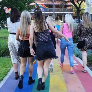 Historia queer de Adelaida: una visita autoguiada con audioguía
