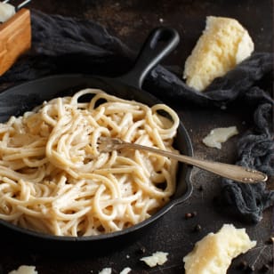 Pasta from Scratch with Cacio E Pepe: LA