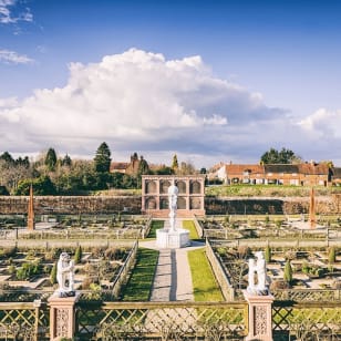 Castillo de Kenilworth y Jardín Isabelino