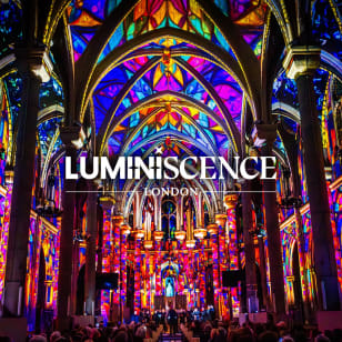 LUMINISCENCE: El nuevo concierto de proyección 360° en la Catedral de Westminster