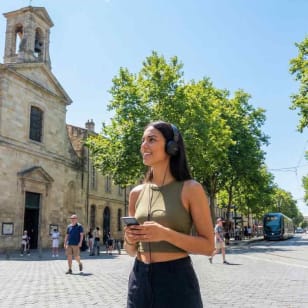 Bordeaux Audio Tour: Historical Gems