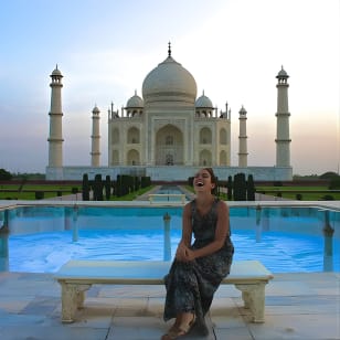 Early Morning Taj Mahal Sunrise Tour with Entrance fees from Delhi