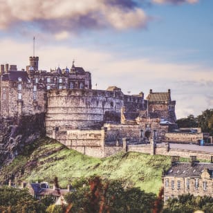 Edinburgh Exploration Game - Passeggiata мистериоса con soste in pub e caffè