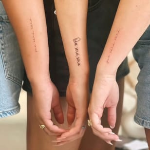 Création de tatouages privés pour les groupes