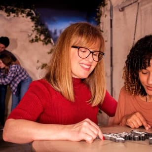 At Odds With The Gods Escape Room de 90 minutos