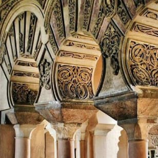 Guided walking tour of the Alcazaba of Malaga