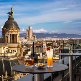Kulinarisches Erlebnis Tablafina – Grillmenü aus Fleisch und autoreneue Cocktails auf der Dachterrasse des ELEVEN