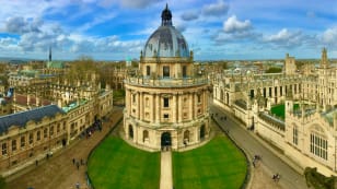 Oxford Audio Tour: Dietro la tunica