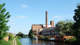 Leeds Audio Tour: Leeds Heritage & Hidden Gems Audio Odyssey