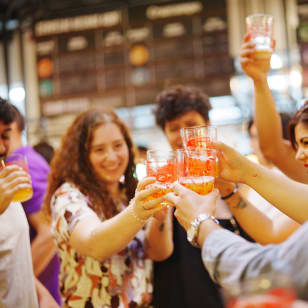 Beer party at Factoría Cruzcampo