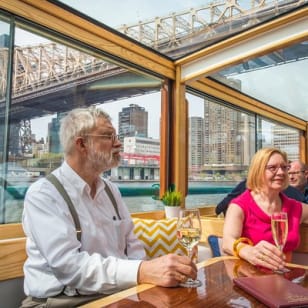 Crucero en Yate por la Arquitectura de Manhattan