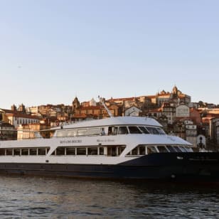 Porto-Régua-Porto: Douro-Kreuzfahrt mit Frühstück und Mittagessen