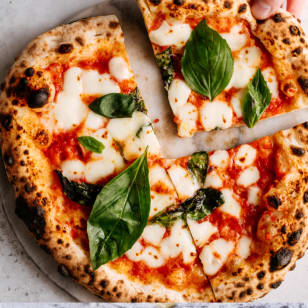 Neapolitan Pizza in LA