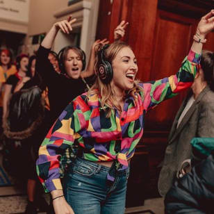 Una aventura de discoteca silenciosa en Manchester