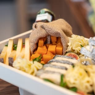 Degustazione di formaggi e abbinamenti improbabili (in francese)