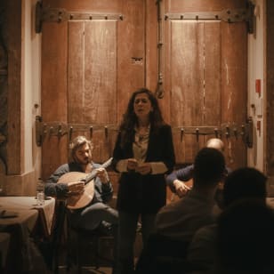 Mesa de Frades: jantar em Lisboa e concerto de Fado ao vivo