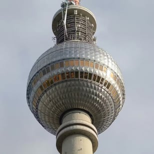 Berliner Fernsehturm: Eintritt + Tischreservierung