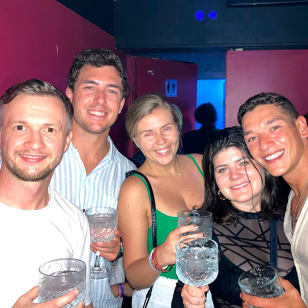 MADRID PUB CRAWL: GRATIS SHOTS, VIP-CLUB EINTRITT & PARTY GUIDE