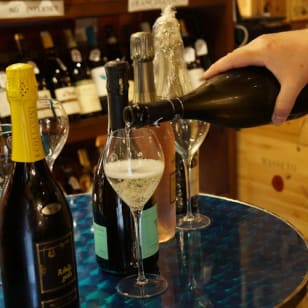 Experience with Prosecco and Cicchetti