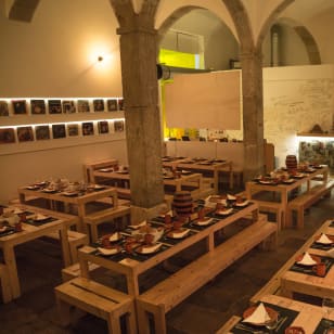 Associação: Dinner in Lisbon - Portuguese Live Music -Fado Show