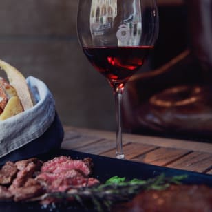 5 pezzi di manzo e vini d'eccezione da degustare da Ô Chateau
