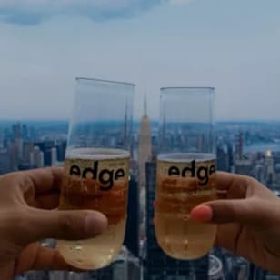 Edge NYC: Champagner-Eintritt