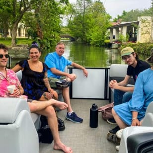 Private Lake Austin Bootstour – Vollständige Sonnenschirmabdeckung