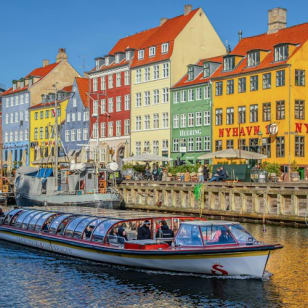 Copenhague : bus à arrêts multiples et audioguide de 48 heures + croisière d’une heure sur les canaux