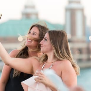 Signature Lunch oder Brunch Cruise auf dem Lake Michigan